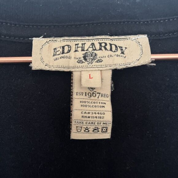 Vintage Ed Hardy Skull and roses vneck women's tshirt size large - Picture 3 of 3